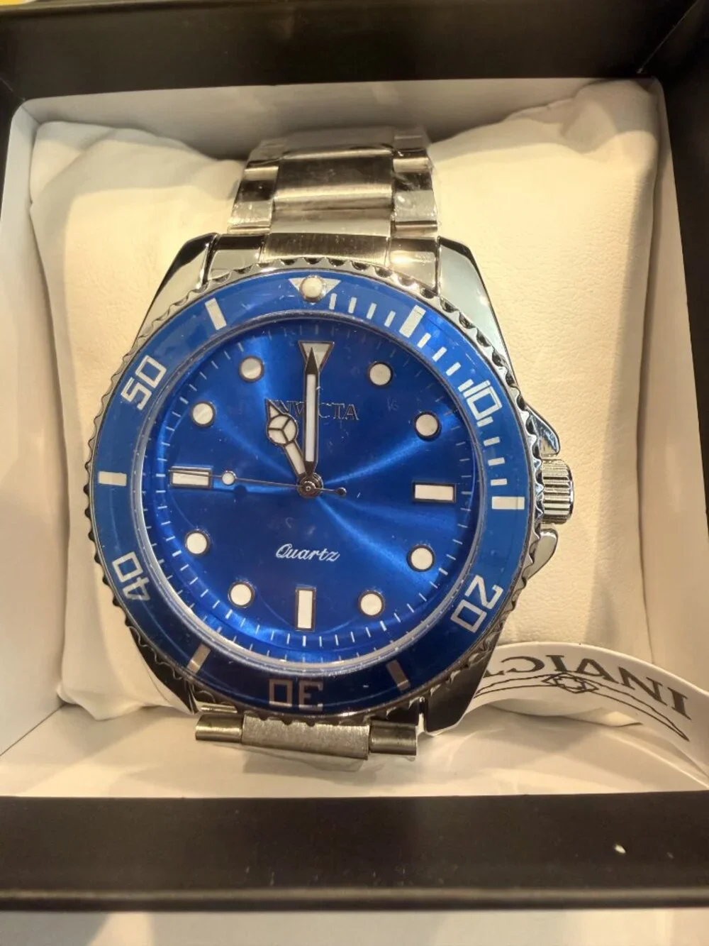 69402 - Invicta Diver Men's Watch - 42mm, Steel (69402)